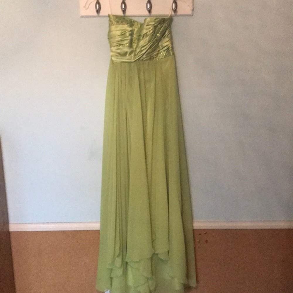 Jessica McClintock strapless prom dress / lime